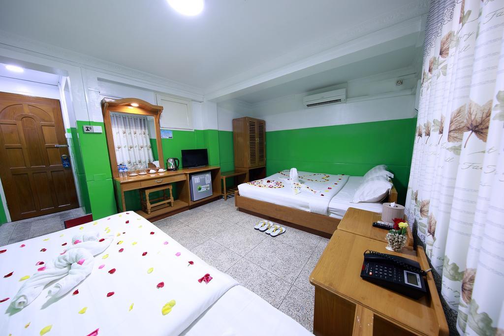 โฮเต็ล วีนัส Hotel มัณฑะเลย์ ภายนอก รูปภาพ